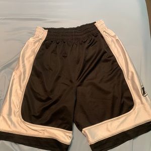Mens vintage Reebok Iverson shorts